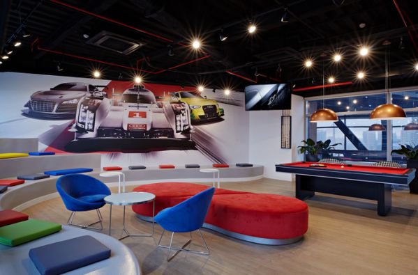 上海辦公室設計中的實木門有哪些特點？