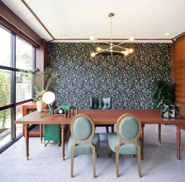 關(guān)于上海辦公室設(shè)計中私人物品的擺放